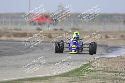 media/Oct-25-2025-CalClub SCCA (Sat) [[34c778dfbe]]/Group 5/Qualifying/